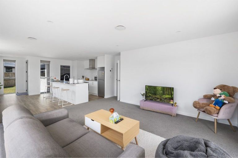 Photo of property in 14 Papaka Lane, Poike, Tauranga, 3112