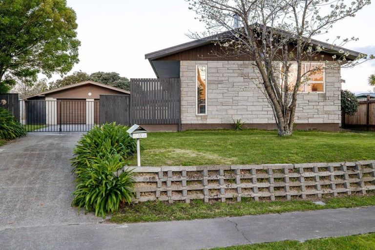 Photo of property in 15 Kaimanawa Street, Kelvin Grove, Palmerston North, 4414
