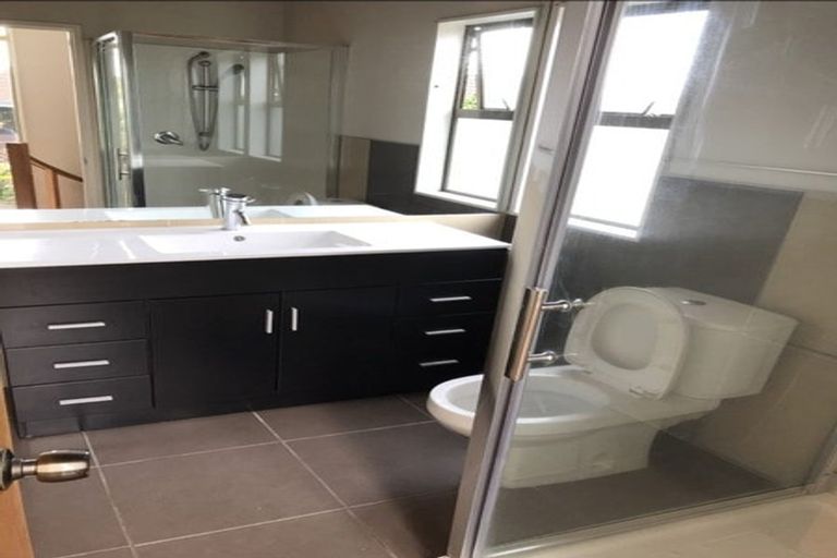 Photo of property in 55 St Annes Crescent, Wattle Downs, Auckland, 2103