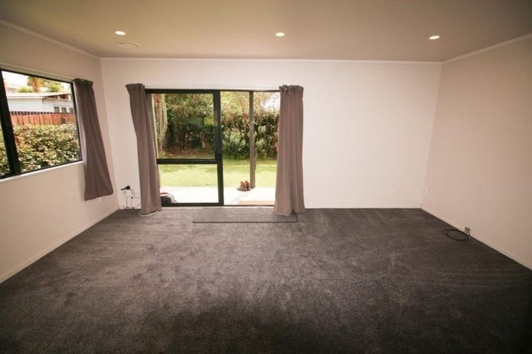 Photo of property in 42a Roberts Road, Lansdowne, Masterton, 5810