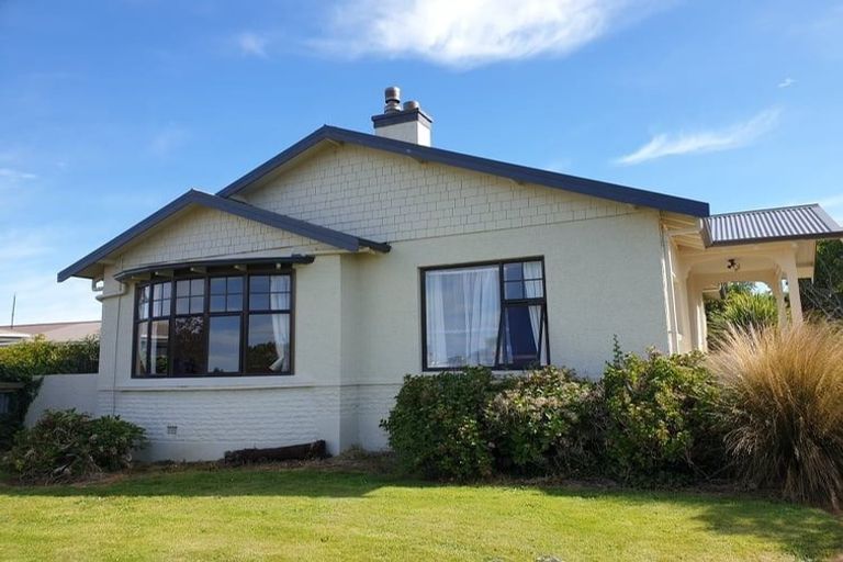 Photo of property in 26 Moulson Street, Strathern, Invercargill, 9812