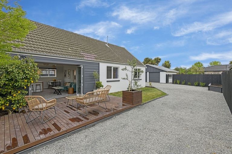 Photo of property in 389 Harewood Road, Bishopdale, Christchurch, 8053