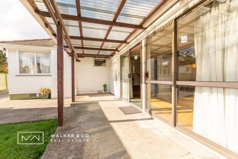 Photo of property in 10 Weka Grove, Elderslea, Upper Hutt, 5018