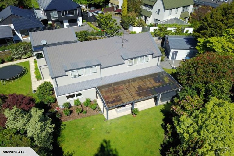 Photo of property in 12 Chevron Place, Ilam, Christchurch, 8041