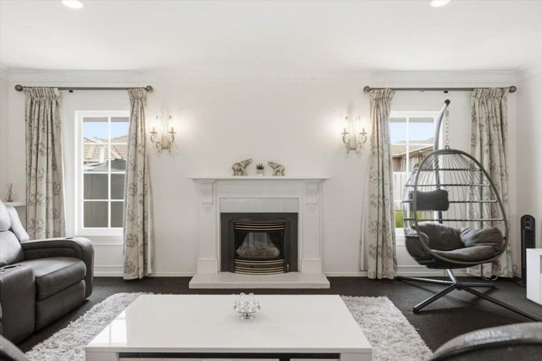 Photo of property in 60a Oxford Street, Te Puke, 3119