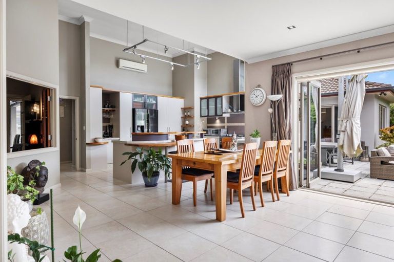 Photo of property in 42 Palm Springs Boulevard, Papamoa Beach, Papamoa, 3118