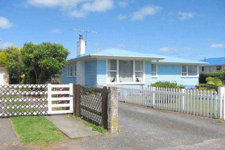 Photo of property in 43 Mangakahia Road, Kaikohe, 0405