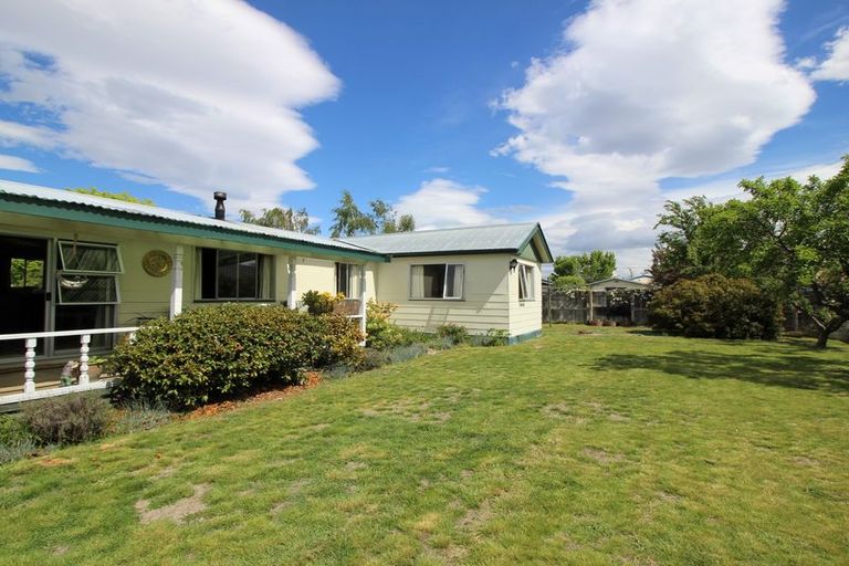 Photo of property in 4 Hallewell Road, Twizel, 7901