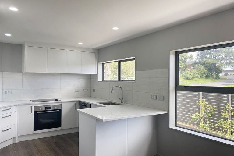 Photo of property in 7a La Trobe Street, Pakuranga Heights, Auckland, 2010