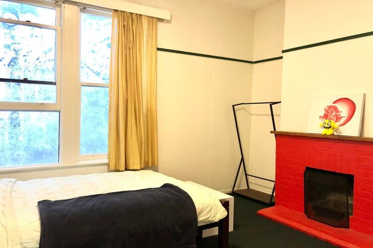 Photo of property in 16 Hiropi Street, Newtown, Wellington, 6021