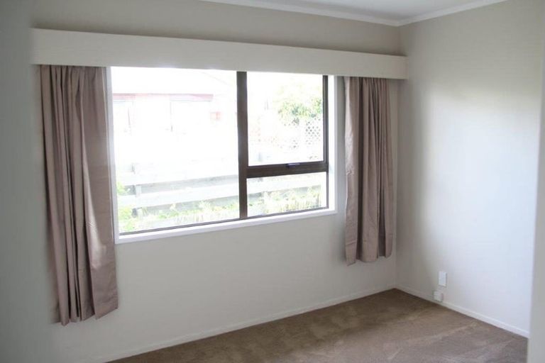 Photo of property in 116b Wellington Street, Pukekohe, 2120