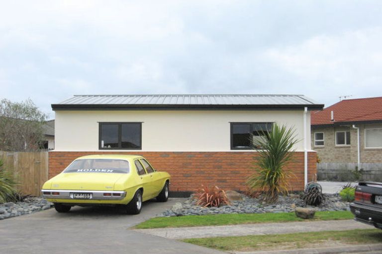 Photo of property in 35 Springbok Avenue, Whitianga, 3510