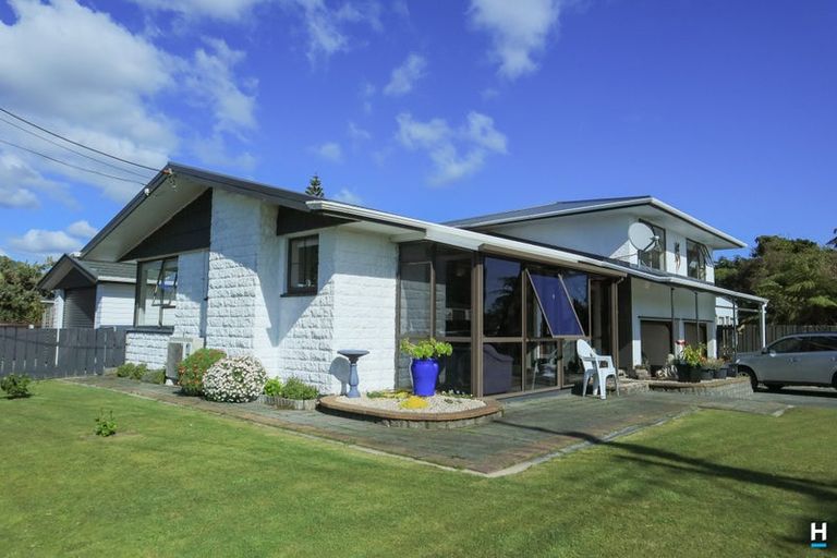 Photo of property in 74 Hall Street, Cobden, Greymouth, 7802