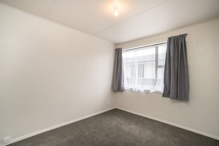 Photo of property in 24 Drake Street, Awapuni, Palmerston North, 4412