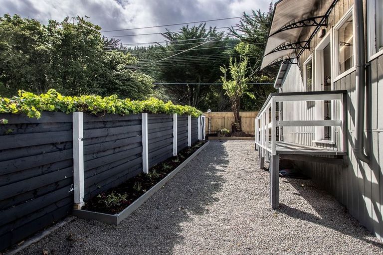 Photo of property in 99a Ruahine Street, Paraparaumu, 5032