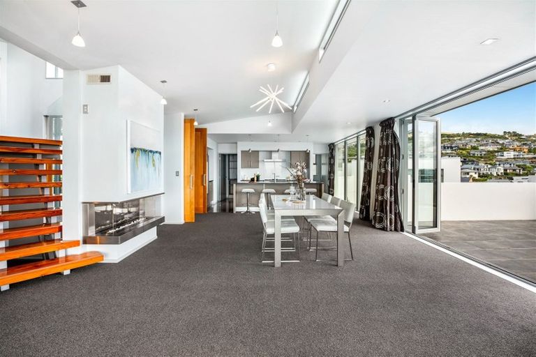 Photo of property in 4 Gazelle Lane, Redcliffs, Christchurch, 8081