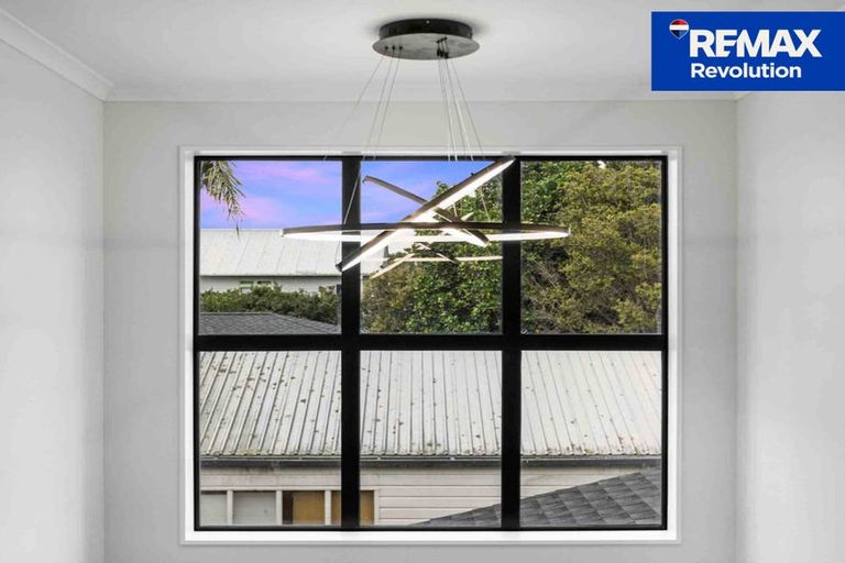 Photo of property in 21b Blanes Road, Weymouth, Auckland, 2103