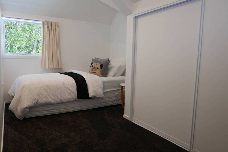 Photo of property in 2/116 Hackthorne Road, Cashmere, Christchurch, 8022