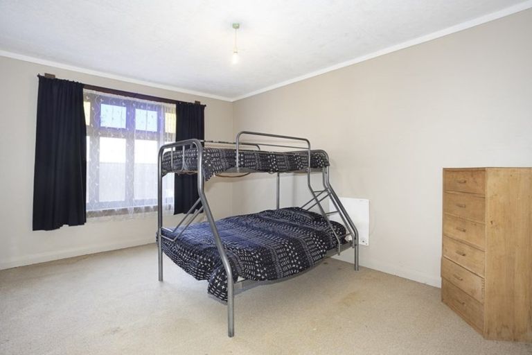 Photo of property in 378 Tay Street, Turnbull Thomson Park, Invercargill, 9810