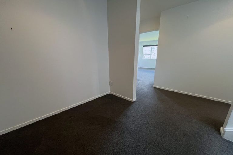 Photo of property in 34 Molyneux Close, Whitby, Porirua, 5024