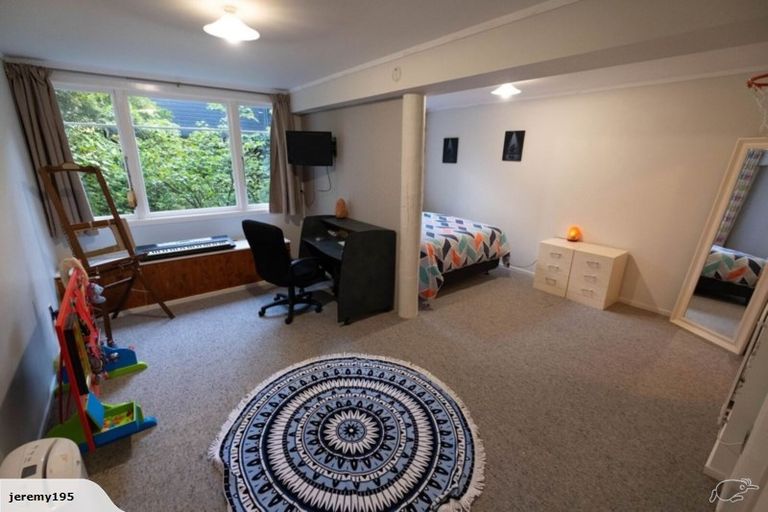 Photo of property in 113 Veale Road, Ridgewood, New Plymouth, 4371