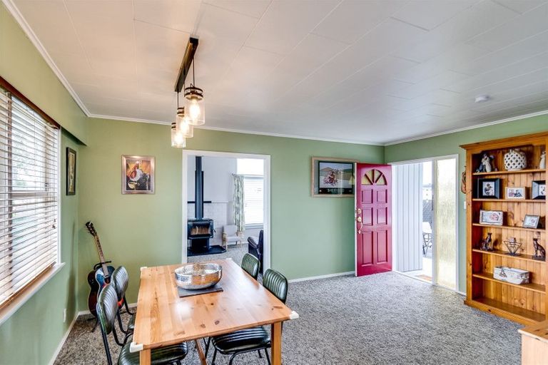 Photo of property in 5 Clark Avenue, Pirimai, Napier, 4112