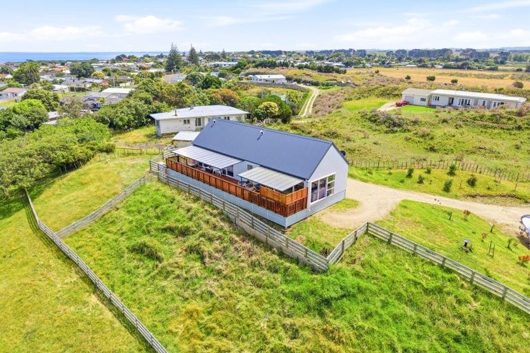 Photo of property in 55a Rangiora Street, Castlecliff, Whanganui, 4501