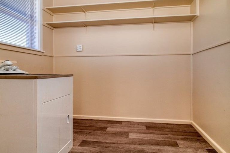 Photo of property in 11 Richmond Street, Maraenui, Napier, 4110