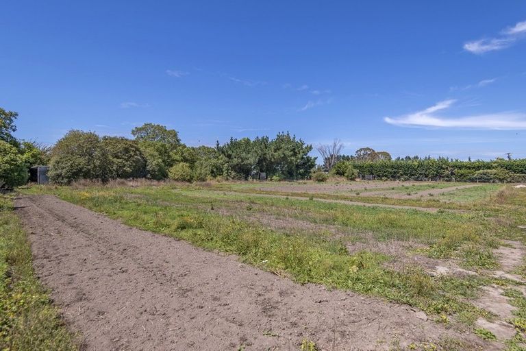 Photo of property in 627 Pound Road, Yaldhurst, Christchurch, 7676