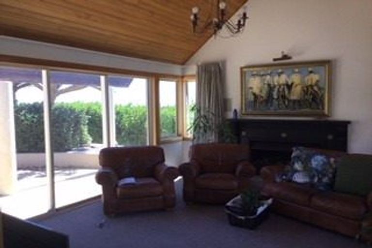 Photo of property in 134 Oceanbeach Road, Mount Maunganui, 3116