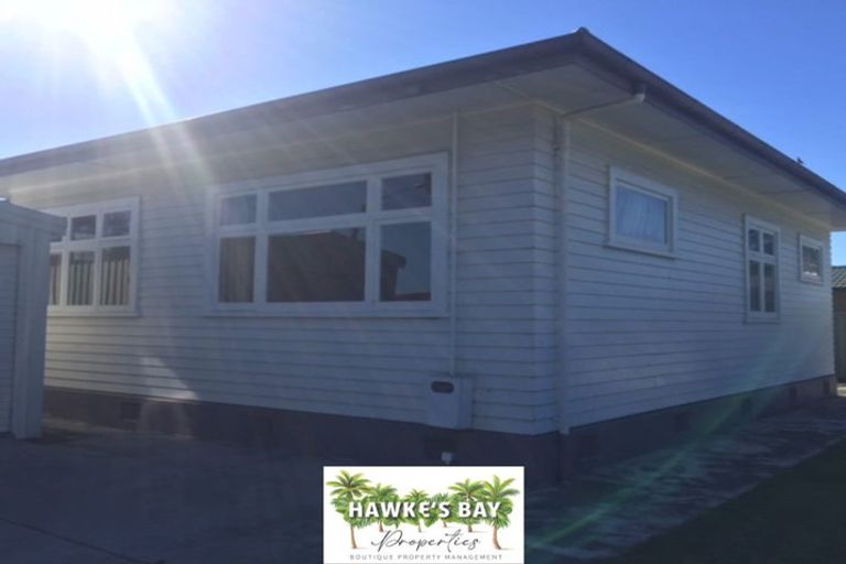Photo of property in 28 Guppy Road, Greenmeadows, Napier, 4112