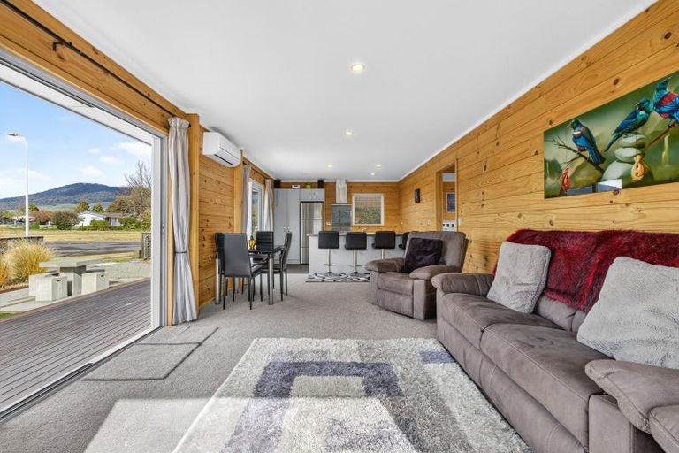 Photo of property in 2 Rima Place, Turangi, 3334