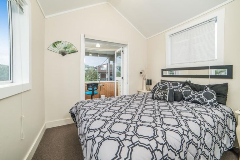 Photo of property in 30 Palomino Drive, Henderson, Auckland, 0612