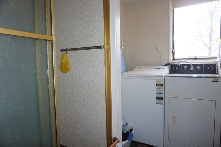 Photo of property in 21 Angela Street, Upper Riccarton, Christchurch, 8041