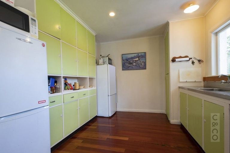 Photo of property in 79 Annandale Road, Kumeu, 0891