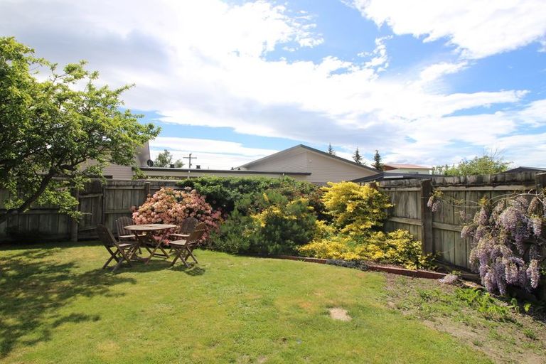 Photo of property in 4 Hallewell Road, Twizel, 7901