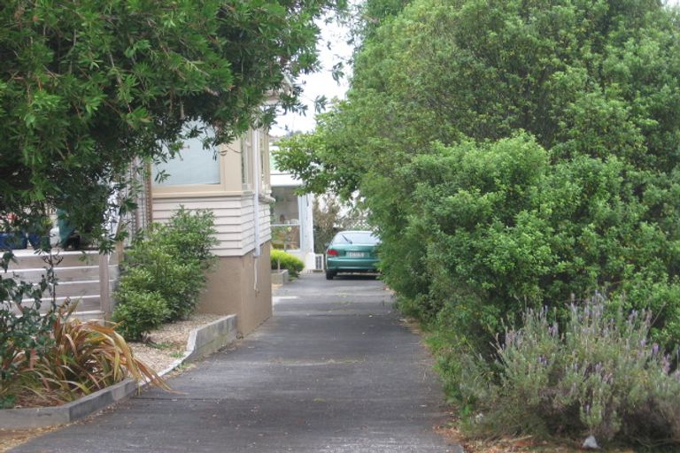 Photo of property in 4 Benders Avenue, Hillcrest, Auckland, 0627
