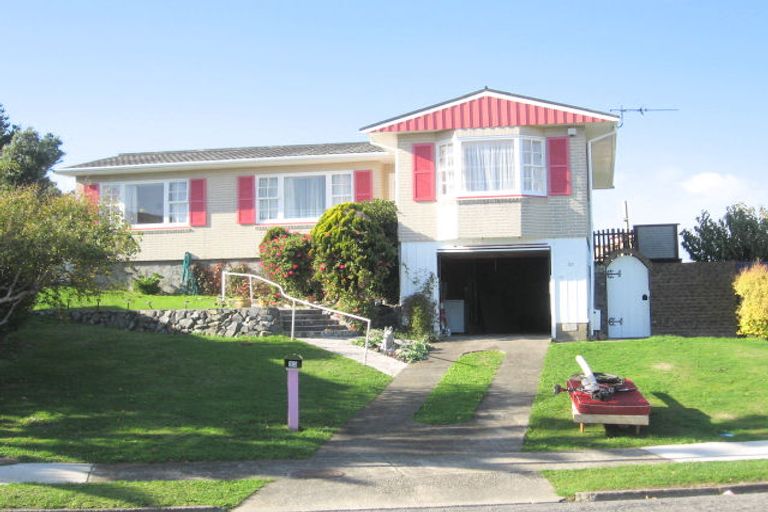 Photo of property in 33 Inlet View, Titahi Bay, Porirua, 5022