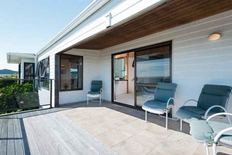 Photo of property in 9 Keam Way, Welcome Bay, Tauranga, 3112