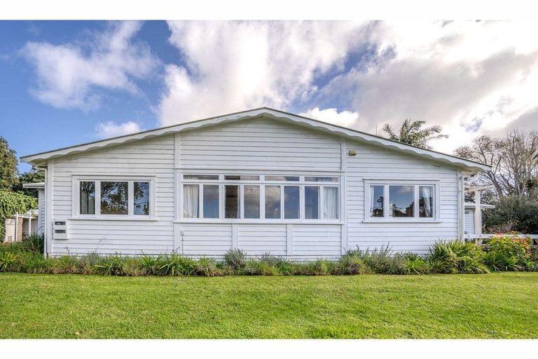 Photo of property in 14 Mission Road, Kerikeri, 0230