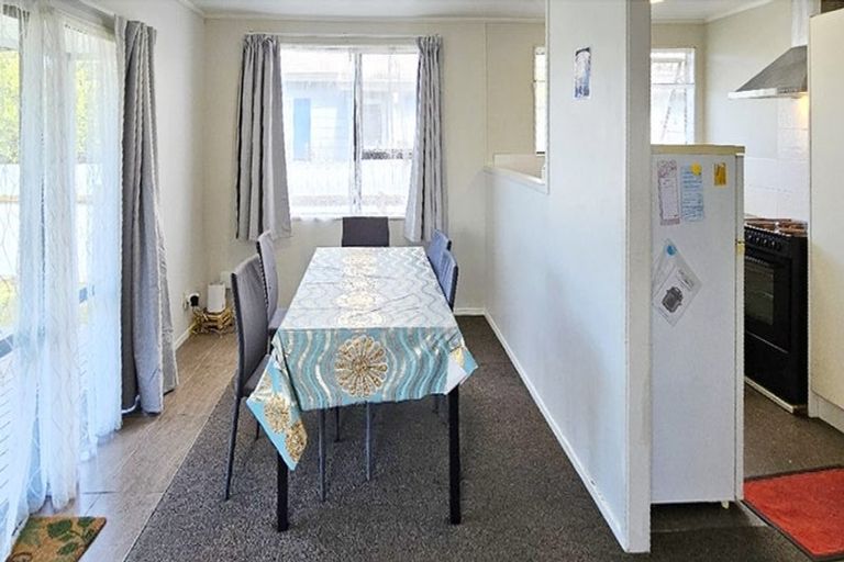 Photo of property in 1/22 Norrie Smith Avenue, Flat Bush, Auckland, 2023