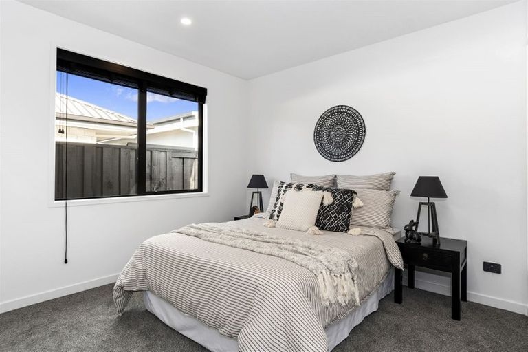 Photo of property in 22 Hanlow Place, Pyes Pa, Tauranga, 3112