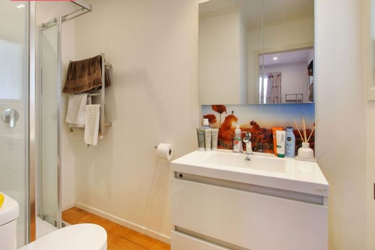 Photo of property in 20 Melba Street, Beach Haven, Auckland, 0626