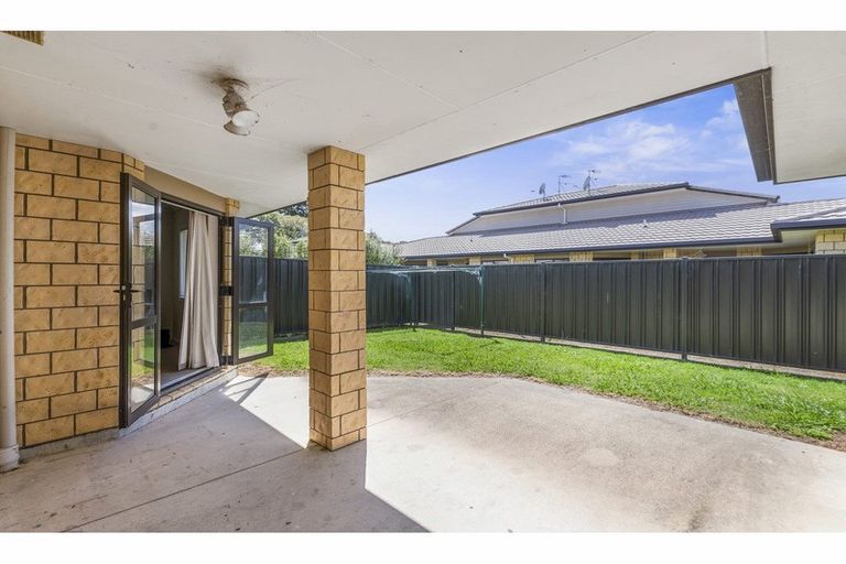 Photo of property in 31/64 Kawaha Point Road, Kawaha Point, Rotorua, 3010