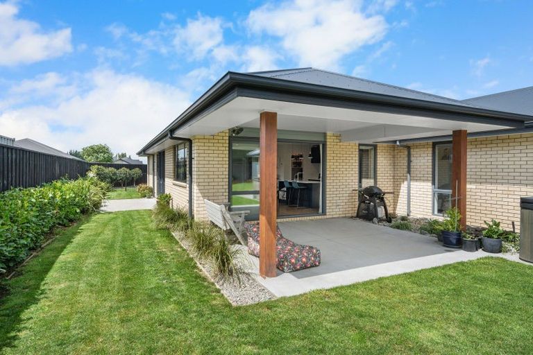 Photo of property in 16 Cherry Avenue, Darfield, 7510