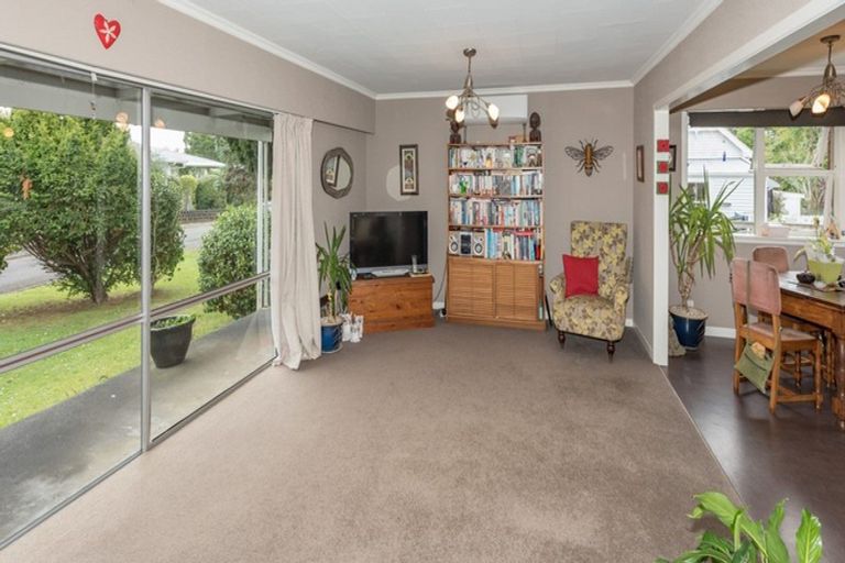 Photo of property in 49a Doralto Road, Frankleigh Park, New Plymouth, 4310