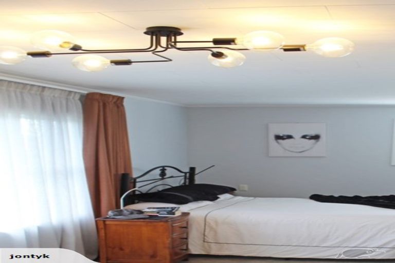 Photo of property in 21 Sherratt Street, West End, Timaru, 7910