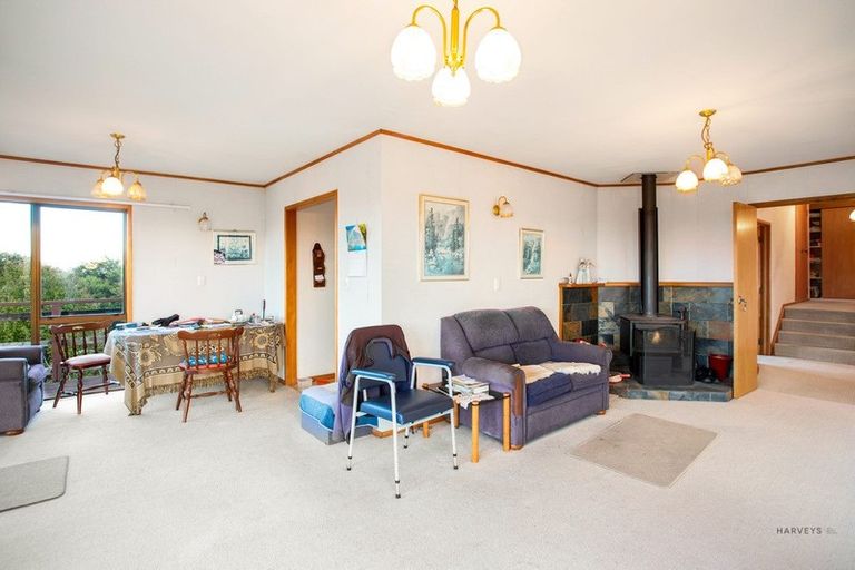 Photo of property in 1010 Scenic Drive North, Swanson, Auckland, 0816