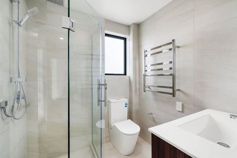 Photo of property in 65 Survila Street, Papakura, 2110