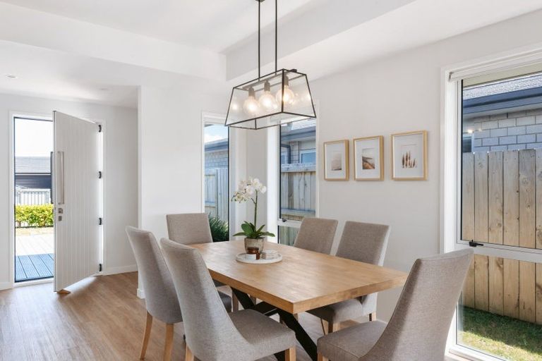 Photo of property in 19 Saddlers Way, Papamoa, 3118